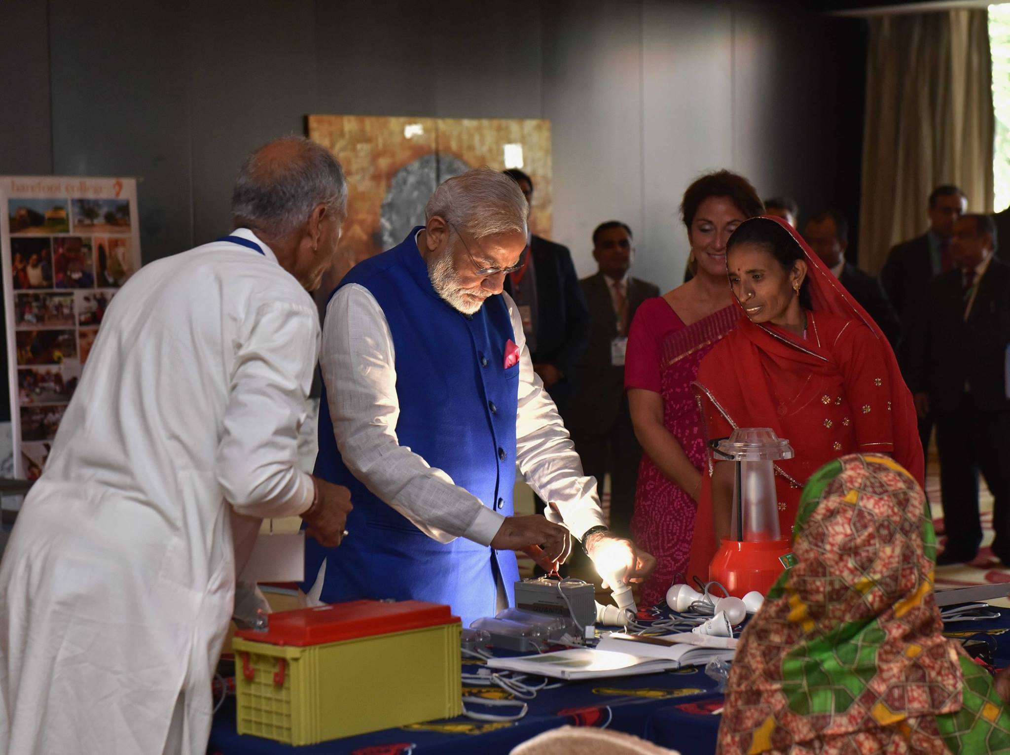 Narendra Modi Tanzania Barefoot College Solar Mama