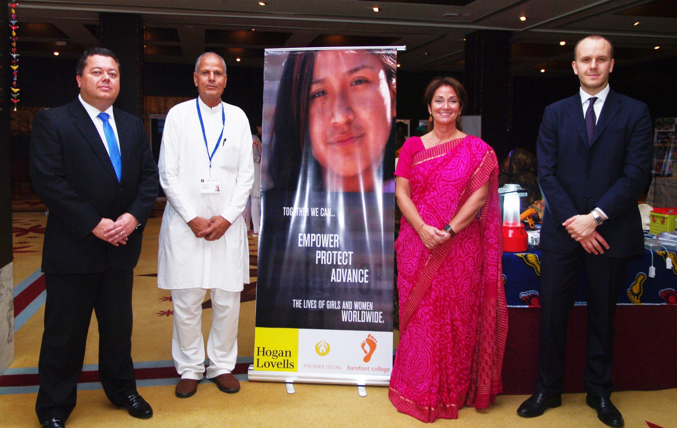 Hogan Lovells Barefoot College sponsor solar